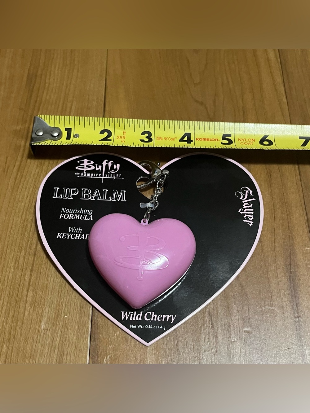 NWT Buffy The Vampire Slayer Lip Gloss & Heart Lip Balm Keychain Duo Set - Picture 10 of 10